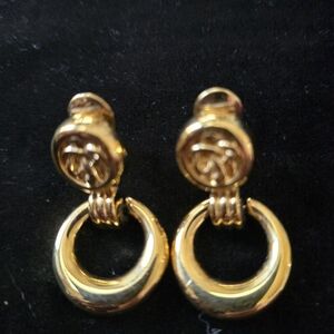 Elegant Gold Hoop Earrings Monet Door Knock Style VTG